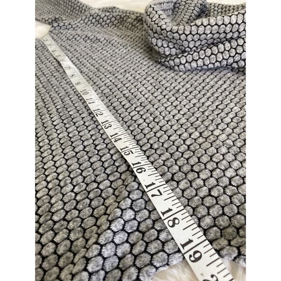 New York Laundry Cowl Neck Mosaic Soft Asymmetric Hem Long Sleeve Top Women Sz S - Picture 4 of 9